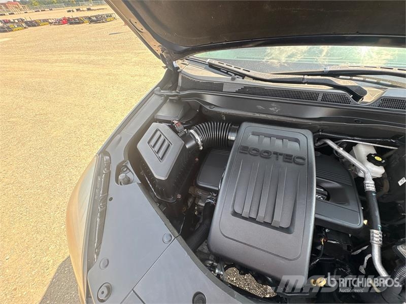Chevrolet Equinox 2WD SUV سيارات