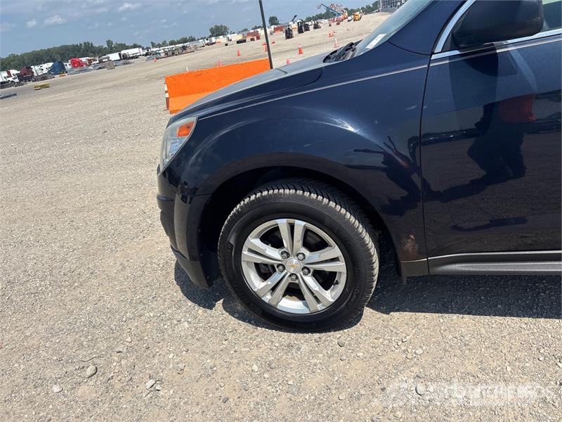 Chevrolet Equinox 2WD SUV سيارات