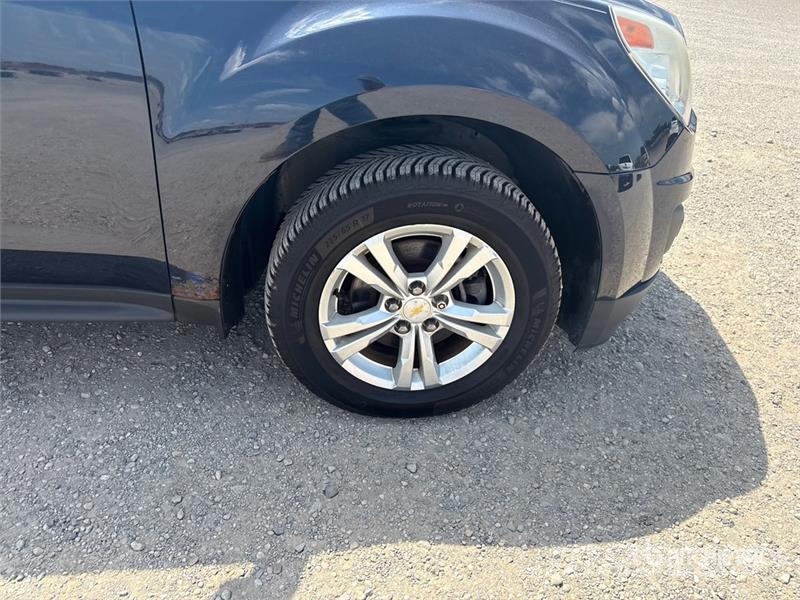 Chevrolet Equinox 2WD SUV سيارات