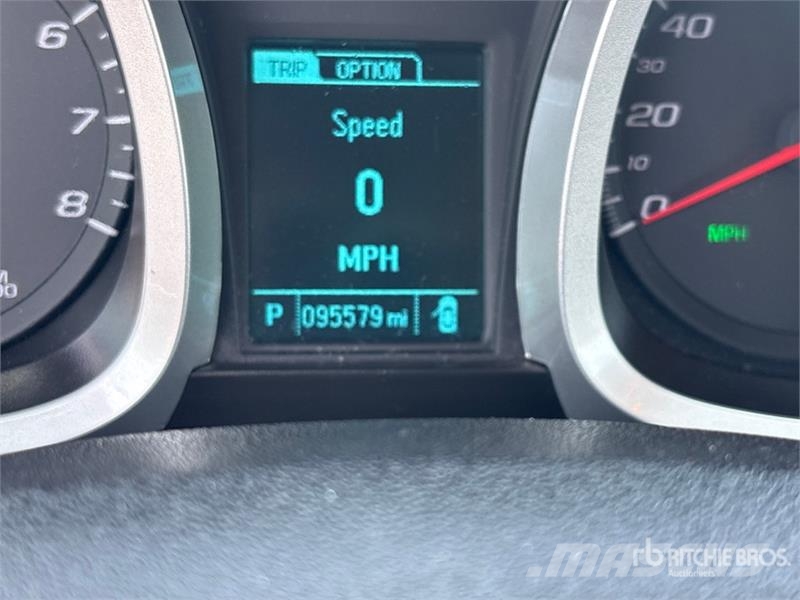 Chevrolet Equinox 2WD SUV سيارات