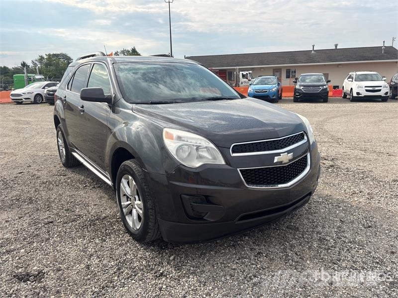 Chevrolet Equinox 2WD SUV Automašīnas