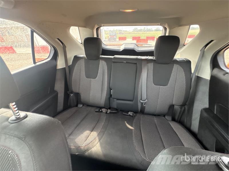 Chevrolet Equinox 2WD SUV Kistehergépjárművek