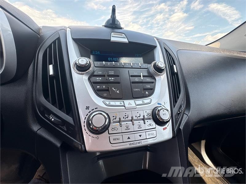 Chevrolet Equinox 2WD SUV سيارات
