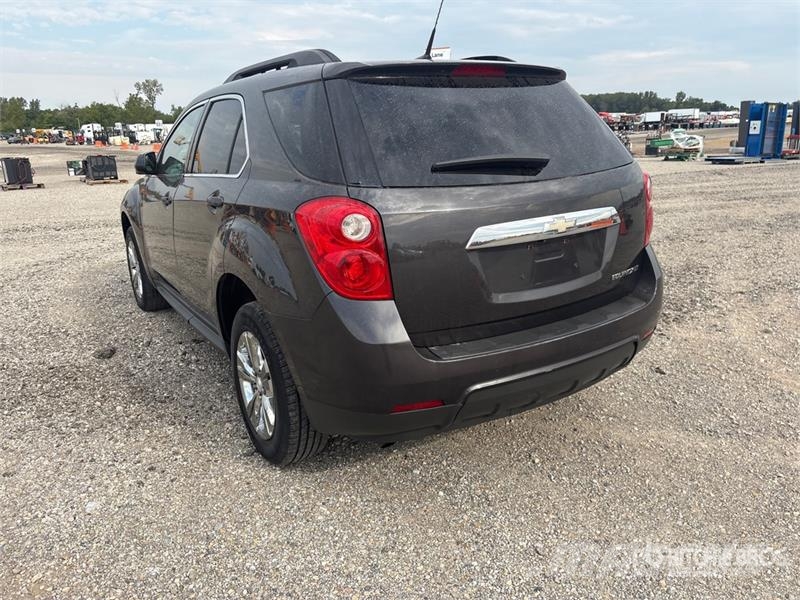 Chevrolet Equinox 2WD SUV Automašīnas