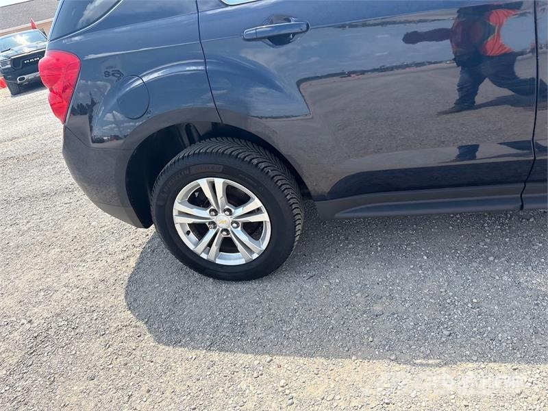 Chevrolet Equinox 2WD SUV سيارات
