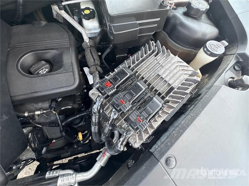 Chevrolet Equinox AWD SUV سيارات