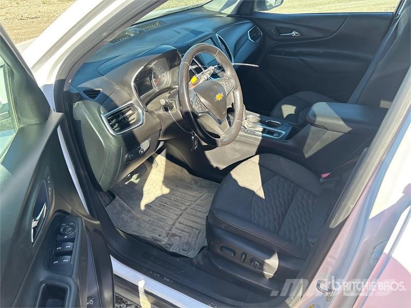 Chevrolet Equinox LT AWD SUV Samochody osobowe