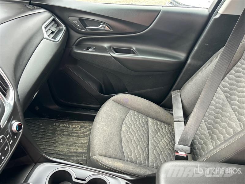 Chevrolet Equinox LT AWD SUV Samochody osobowe