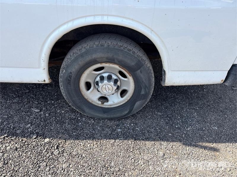 Chevrolet Express 2500 Cargo Van Dostavna vozila / kombiji