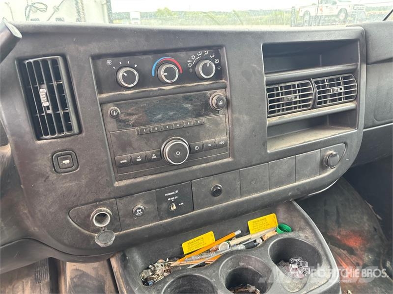 Chevrolet Express 2500 Cargo Van Preču pārvadāšanas furgoni
