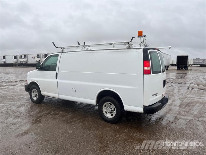 Chevrolet Express 2500 Cargo Van Gesloten bedrijfswagens