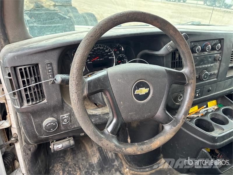 Chevrolet Express 2500 Cargo Van Preču pārvadāšanas furgoni