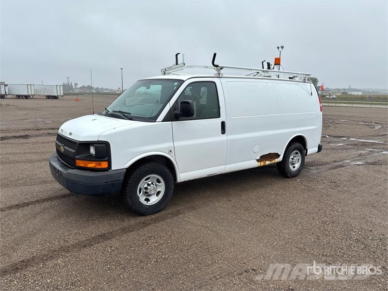 Chevrolet Express 2500 Cargo Van Lieferwagen
