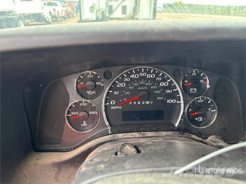 Chevrolet Express 2500 Cargo Van Preču pārvadāšanas furgoni