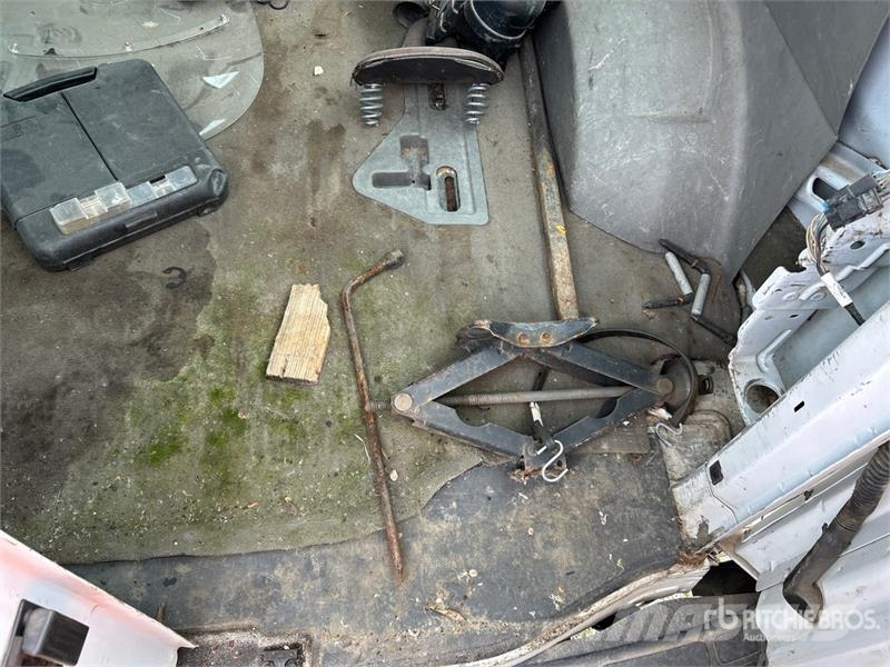 Chevrolet Express 3500 Lieferwagen