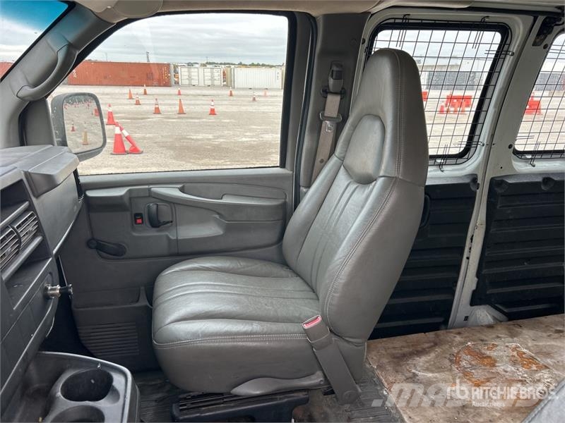 Chevrolet Express 3500 Furgonetas cerradas