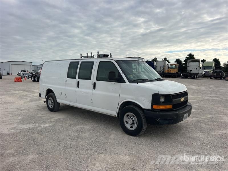 Chevrolet Express 3500 Furgonetas cerradas