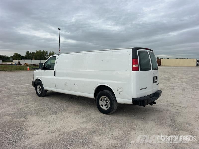Chevrolet Express 3500 Furgonetas cerradas