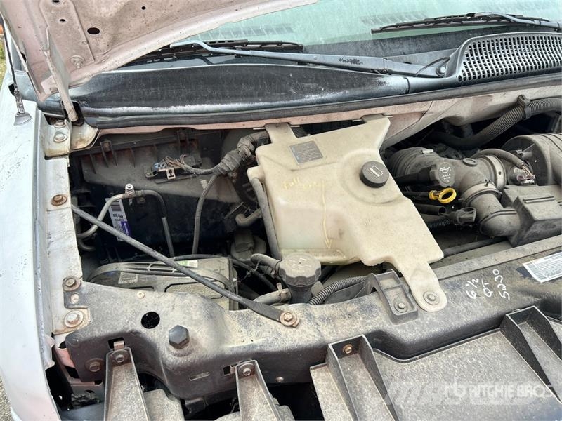 Chevrolet Express 3500 Lieferwagen