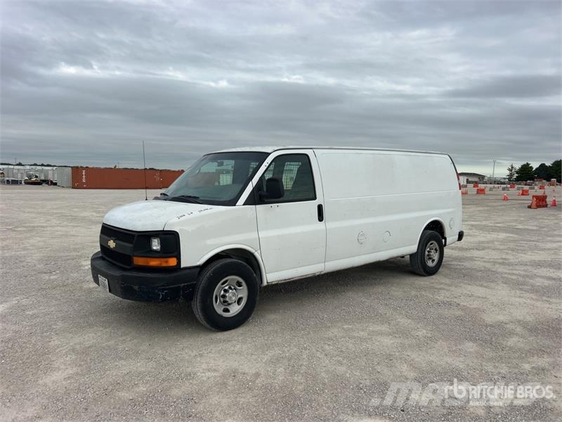 Chevrolet Express 3500 Furgonetas cerradas