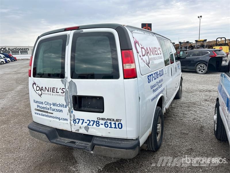 Chevrolet Express G2500 Lieferwagen