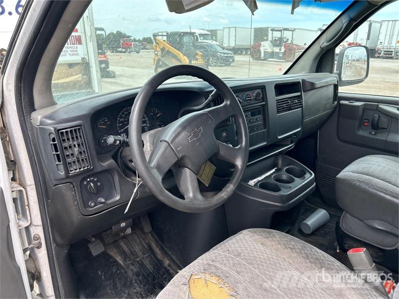 Chevrolet Express G2500 Lieferwagen