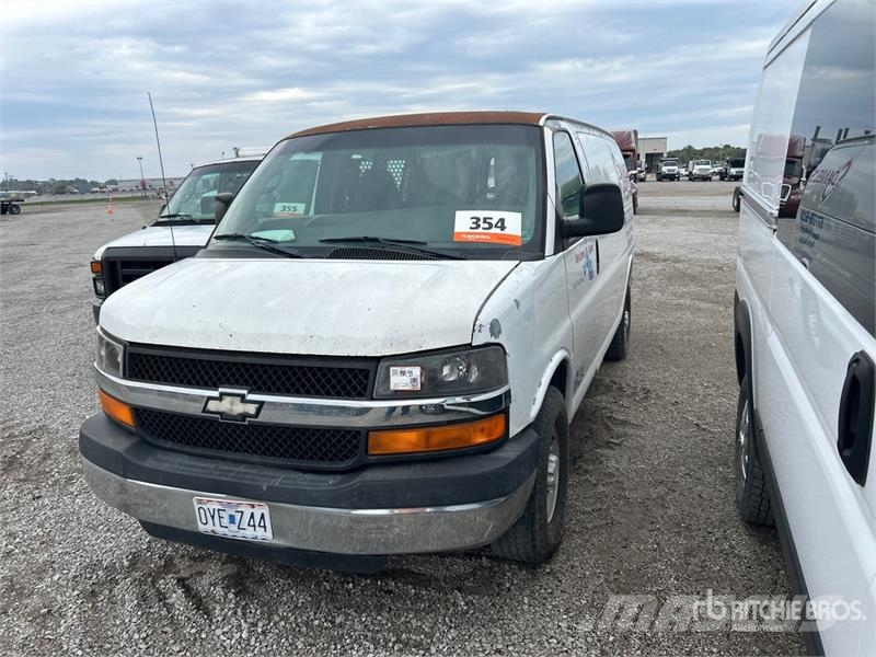 Chevrolet Express G2500 Lieferwagen
