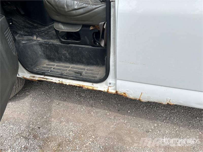 Chevrolet Express G2500 Lieferwagen