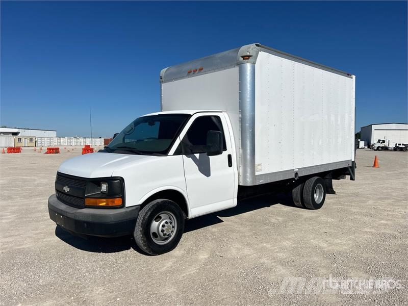 Chevrolet Express G3500 Skříňová nástavba