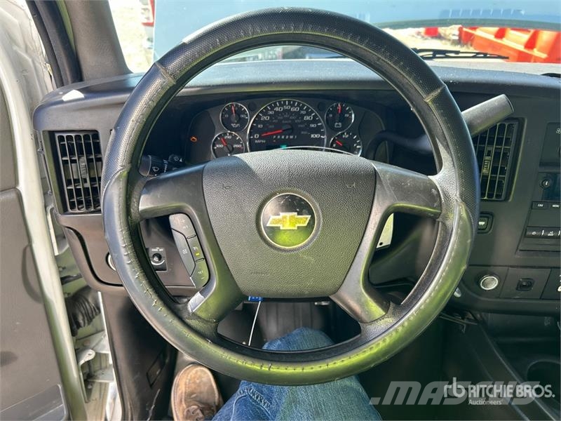 Chevrolet Express G3500 Skříňová nástavba