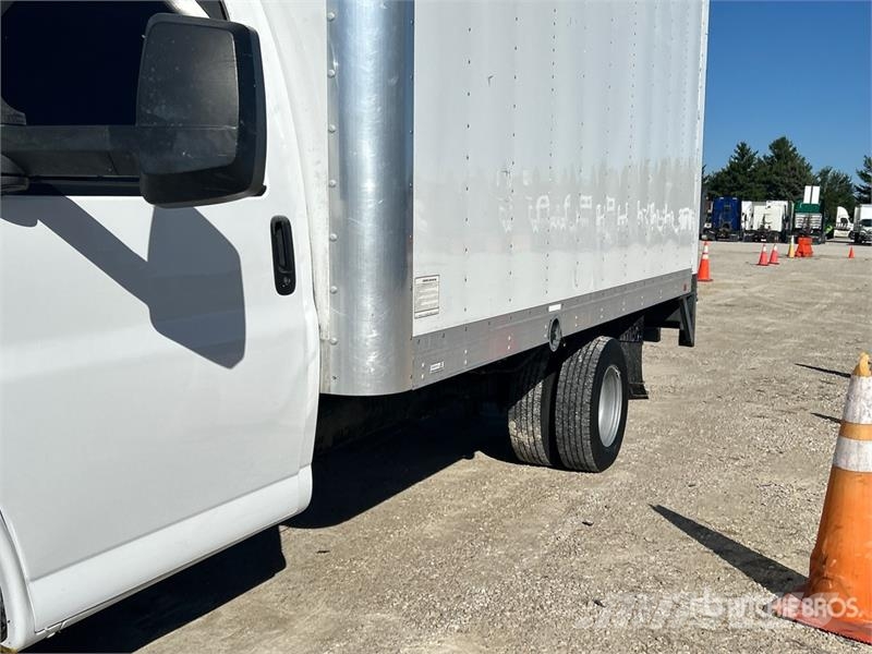 Chevrolet Express G3500 Skříňová nástavba