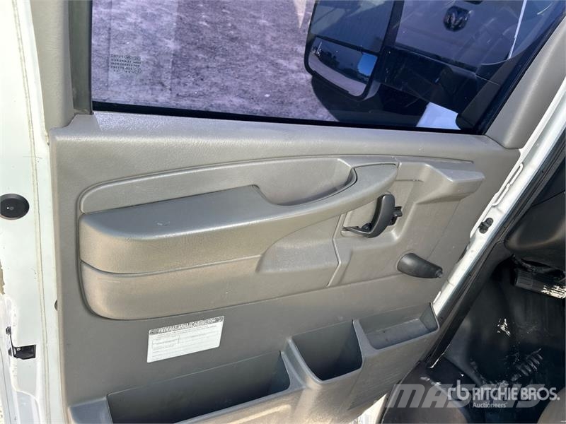 Chevrolet Express G3500 Skříňová nástavba