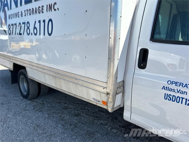 Chevrolet Express G3500 貨箱式卡車