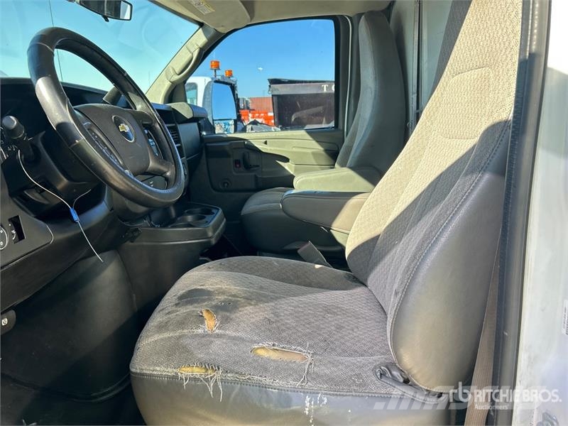 Chevrolet Express G3500 Skříňová nástavba