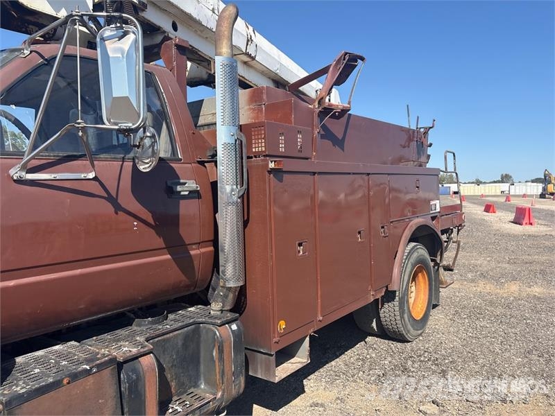 Chevrolet Kodiak Передвижные буровые установки