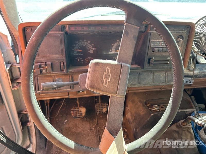 Chevrolet Kodiak Sora- ja kippiautot