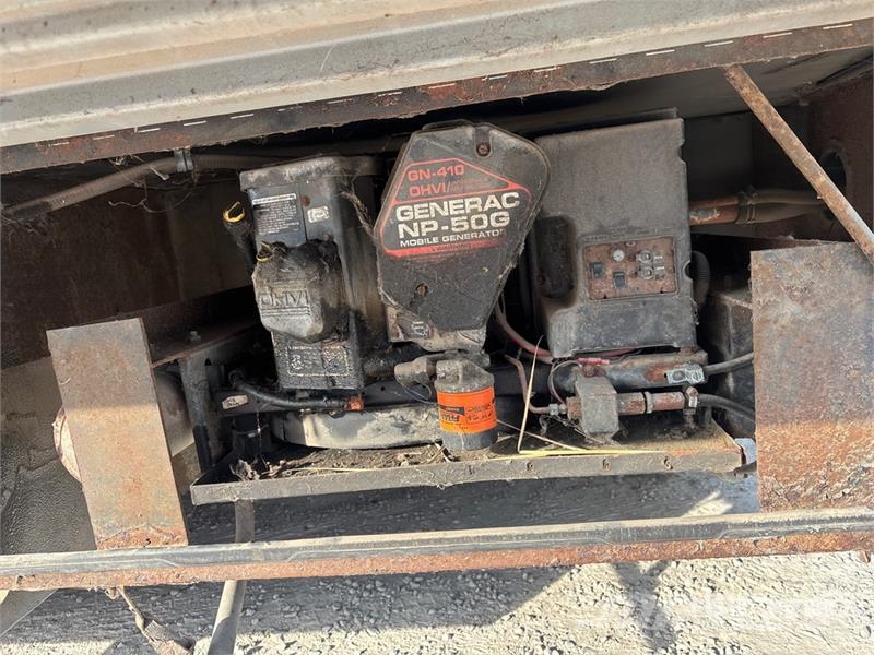 Chevrolet P30 Motor Home Kemperi un dzīvojamās piekabes