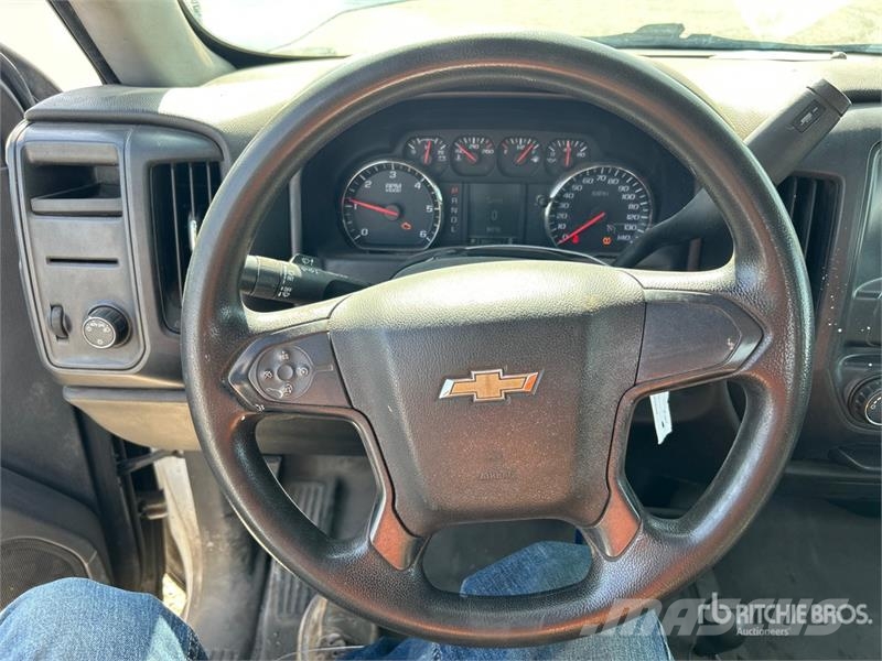 Chevrolet Silverado 1500 4x4 Dual Cab Pickup Otras furgonetas