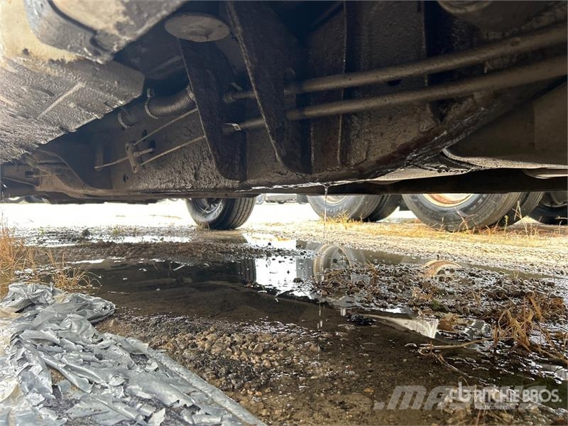 Chevrolet Silverado 1500 4x4 Crew Cab Pickup 其他