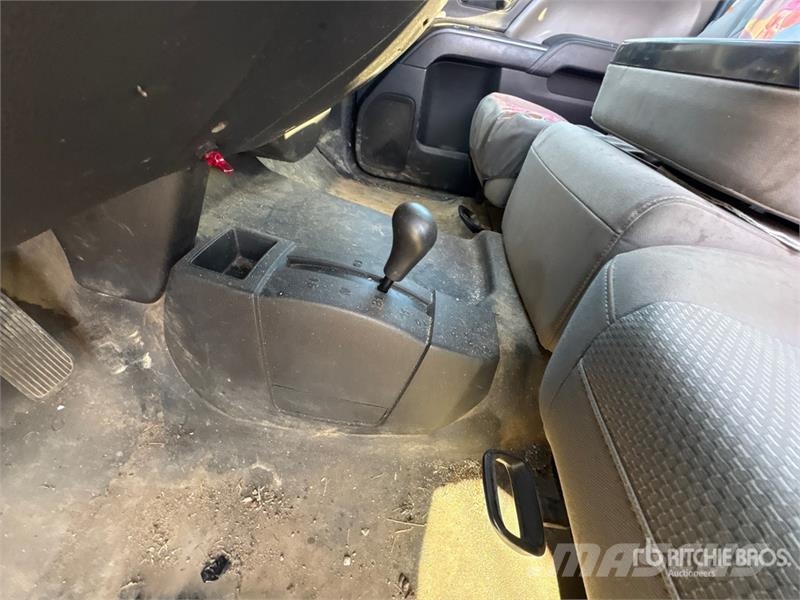 Chevrolet Silverado 1500 4x4 Pickup 其他