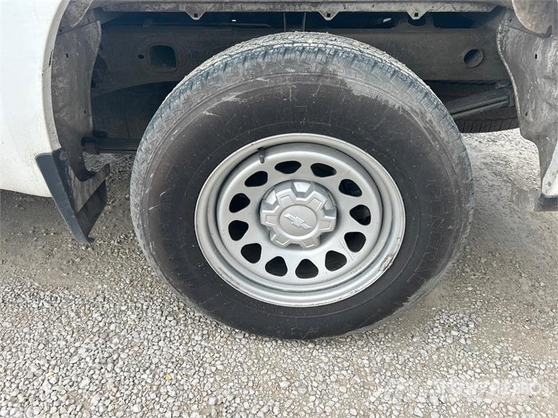 Chevrolet Silverado 1500 4x4 Crew Cab Pickup Other