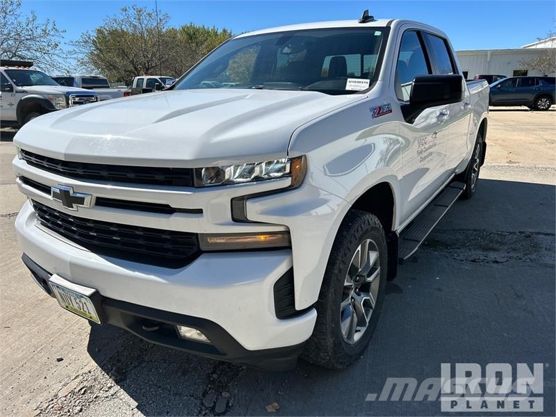Chevrolet Silverado 1500 RST 4x4 Crew Cab Pickup Drugi