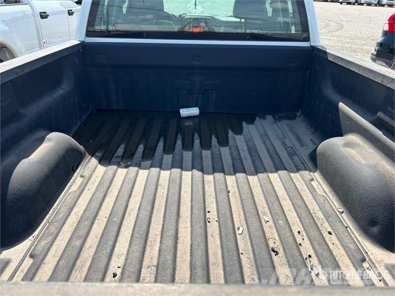 Chevrolet Silverado 1500 4x4 Dual Cab Pickup Otras furgonetas