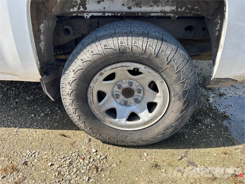 Chevrolet Silverado 1500 4x4 Dual Cab Pickup Otras furgonetas