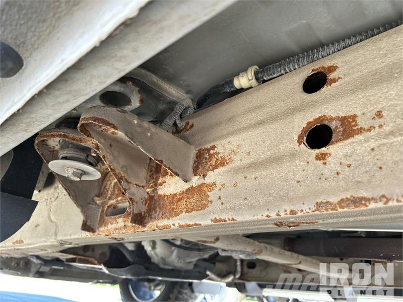 Chevrolet Silverado 1500 RST 4x4 Crew Cab Pickup Drugi