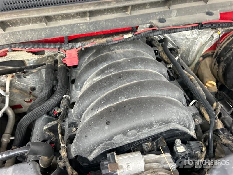 Chevrolet Silverado 1500 4x4 Dual Cab Pickup Furgoni altro