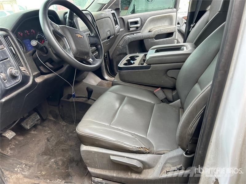 Chevrolet Silverado 1500 4x4 Crew Cab Pickup 其他