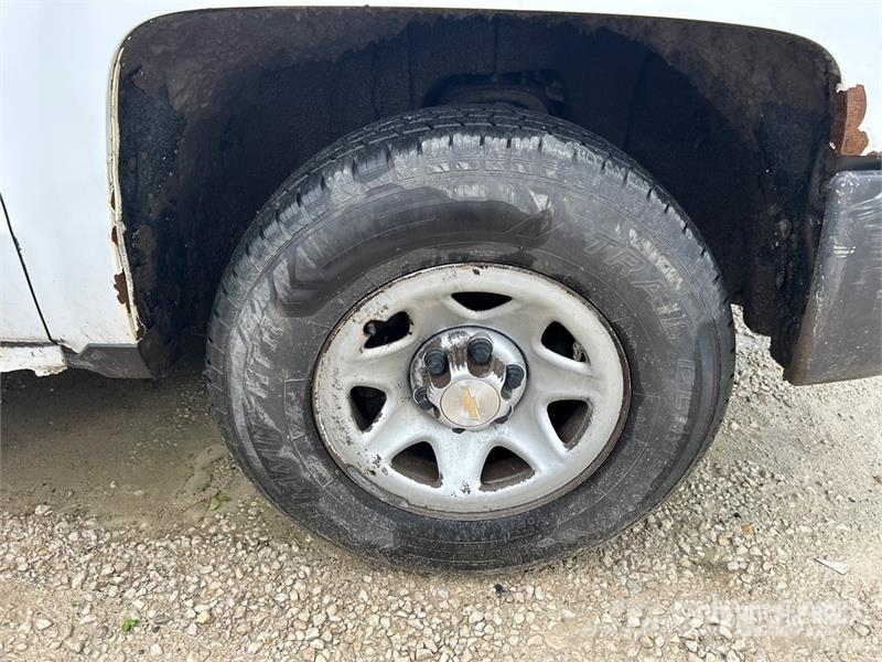 Chevrolet Silverado 1500 4x4 Crew Cab Pickup 其他