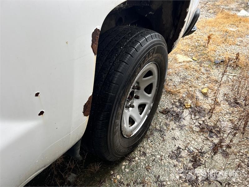 Chevrolet Silverado 1500 4x4 Crew Cab Pickup 其他