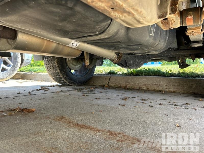 Chevrolet Silverado 1500 RST 4x4 Crew Cab Pickup Drugi
